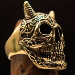horned ornamental skull ring - wholesale lot 50 Rings