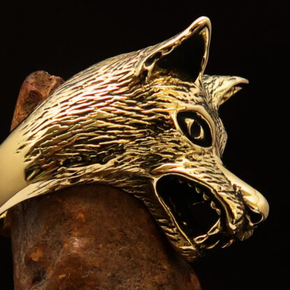 Big Wolf head Ring