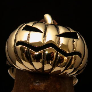 Moody Pumpkin Halloween Ring